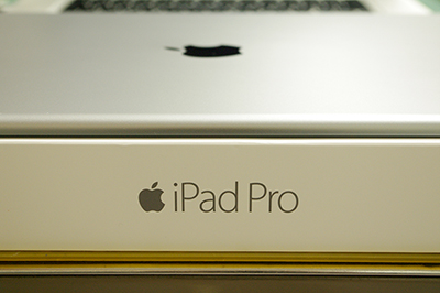 開封したiPad Proの写真