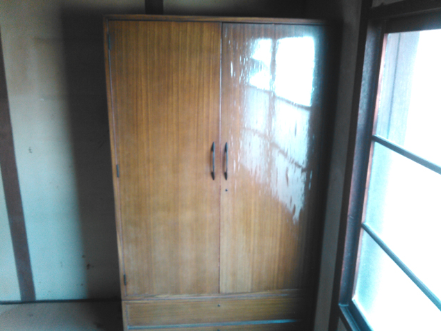 タンスなどの不用品の写真