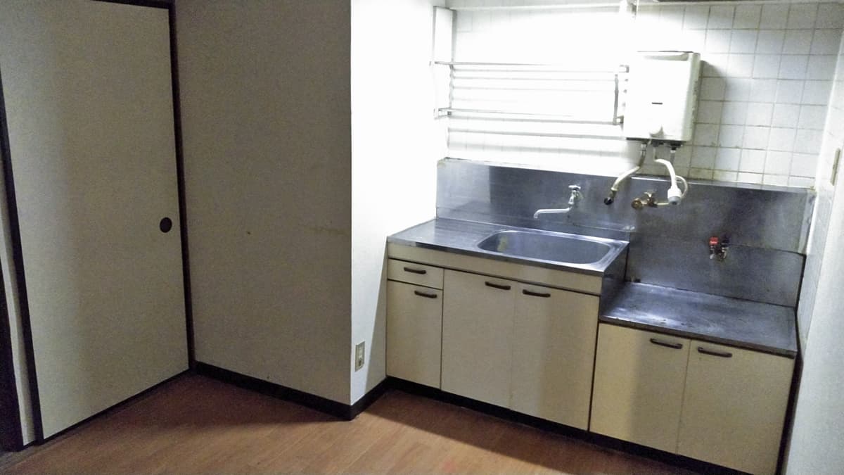 清掃後のキッチンの様子